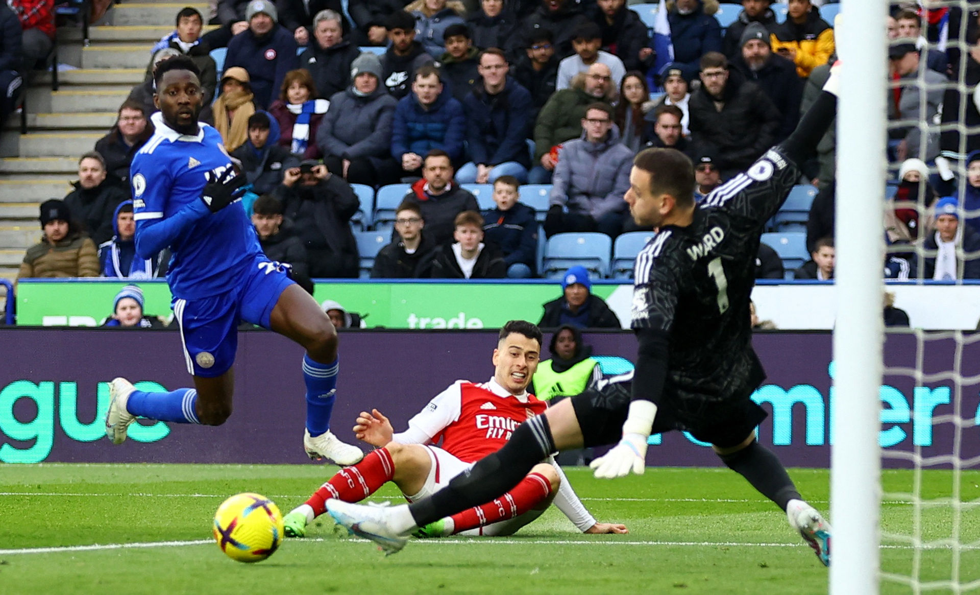 他充分发挥 他充分发挥